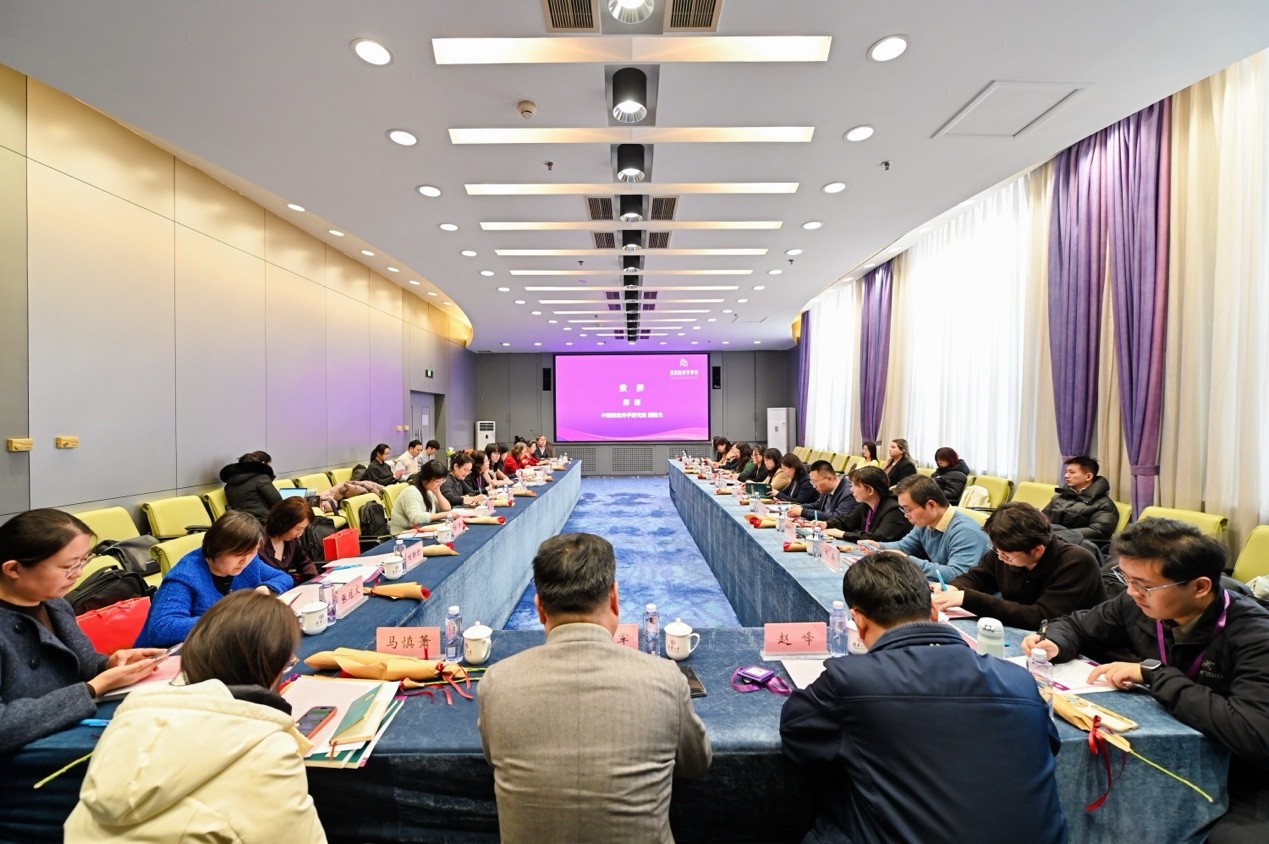 《20260307-中国特色哲学社会科学学术期刊高质量发展研讨会暨期刊评价调研会-《政治经济学季刊》编辑部-会议现场》.jpg