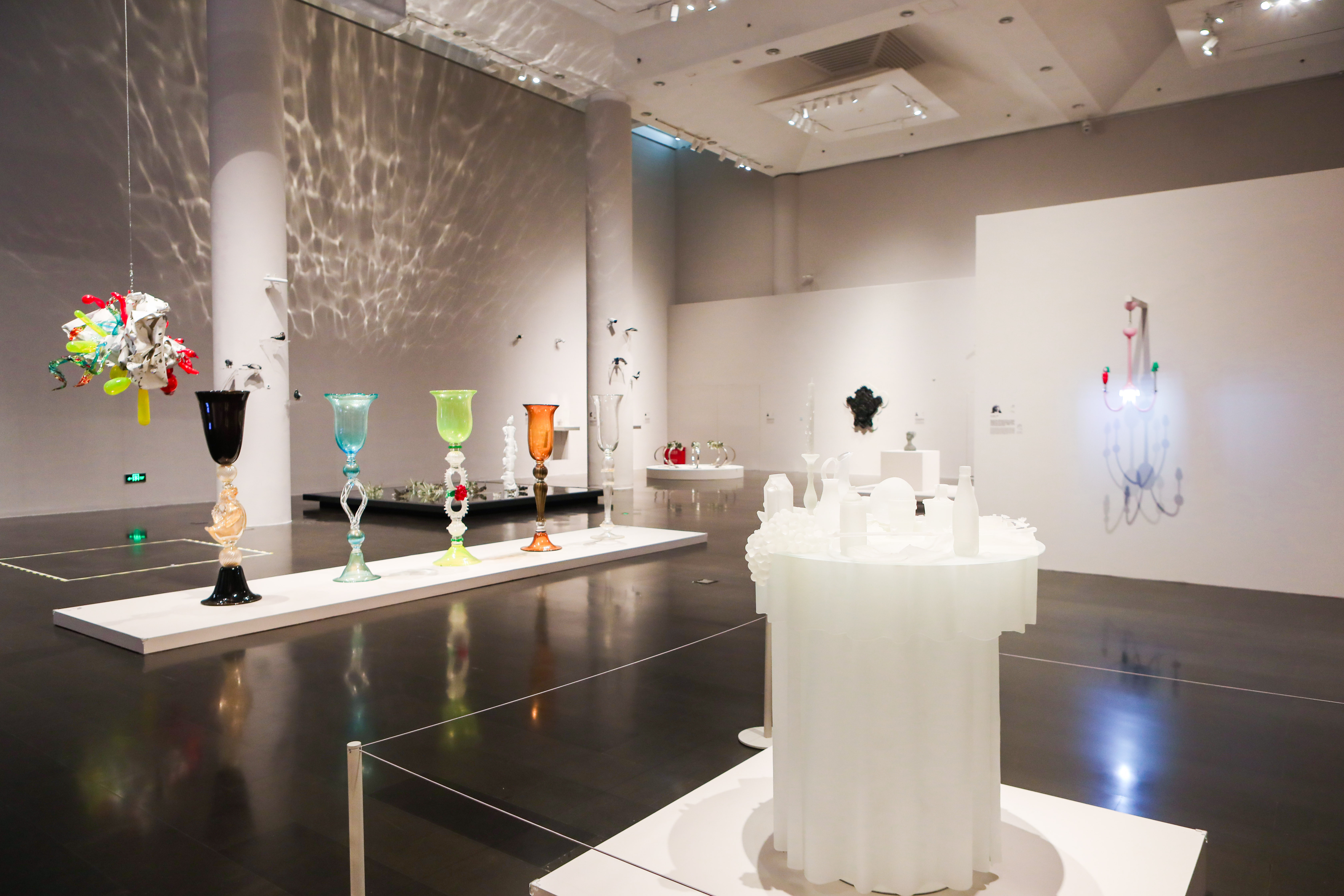 20260401-玻璃应力-美术学院-展览现场3.jpg