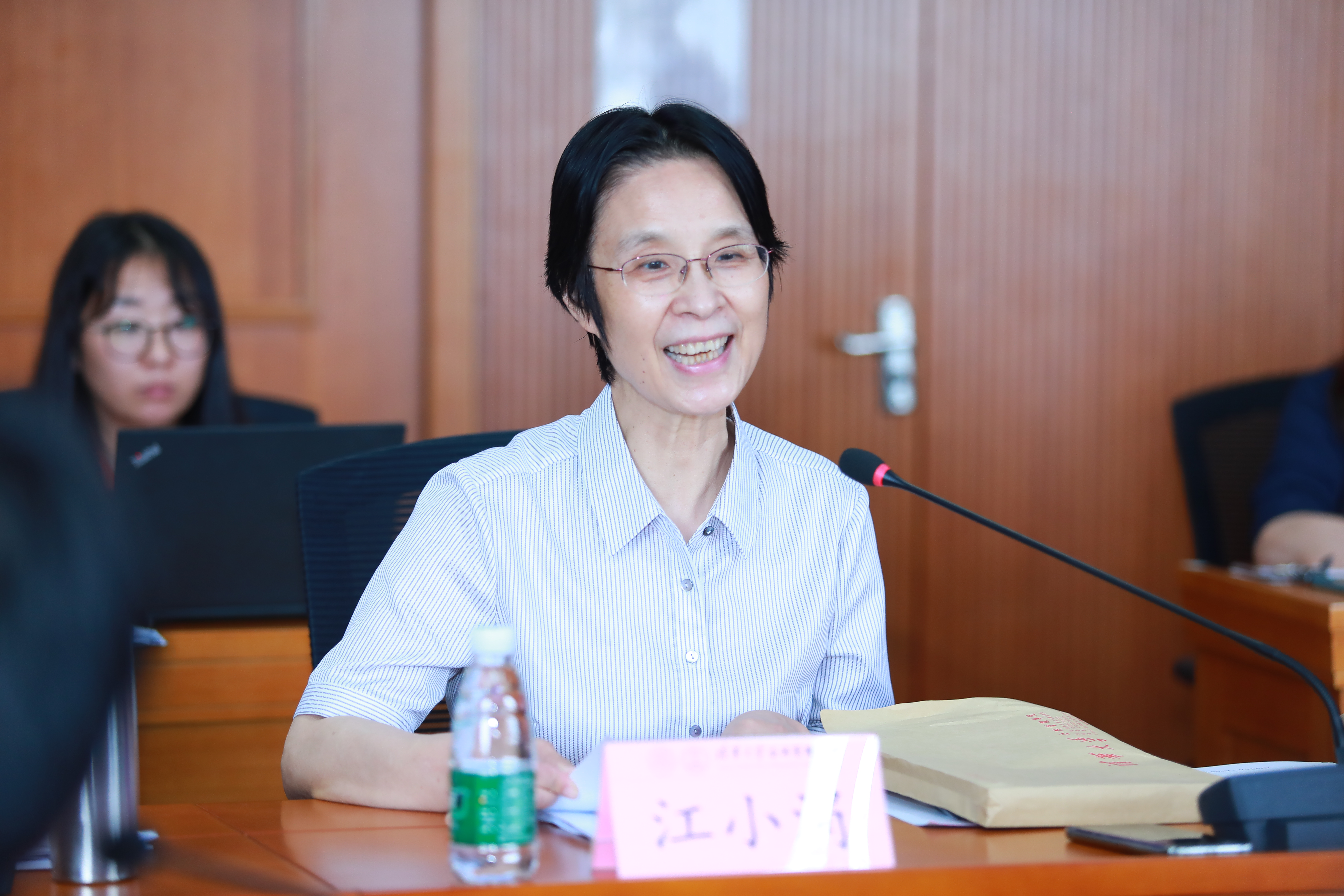 20210629-公管学院2021年校级自主设立科研机构年审会-未知-江小涓致辞JPG 20210629-公管学院2021年校级自主设立科研机构年审会-未知-江小涓致辞JPG